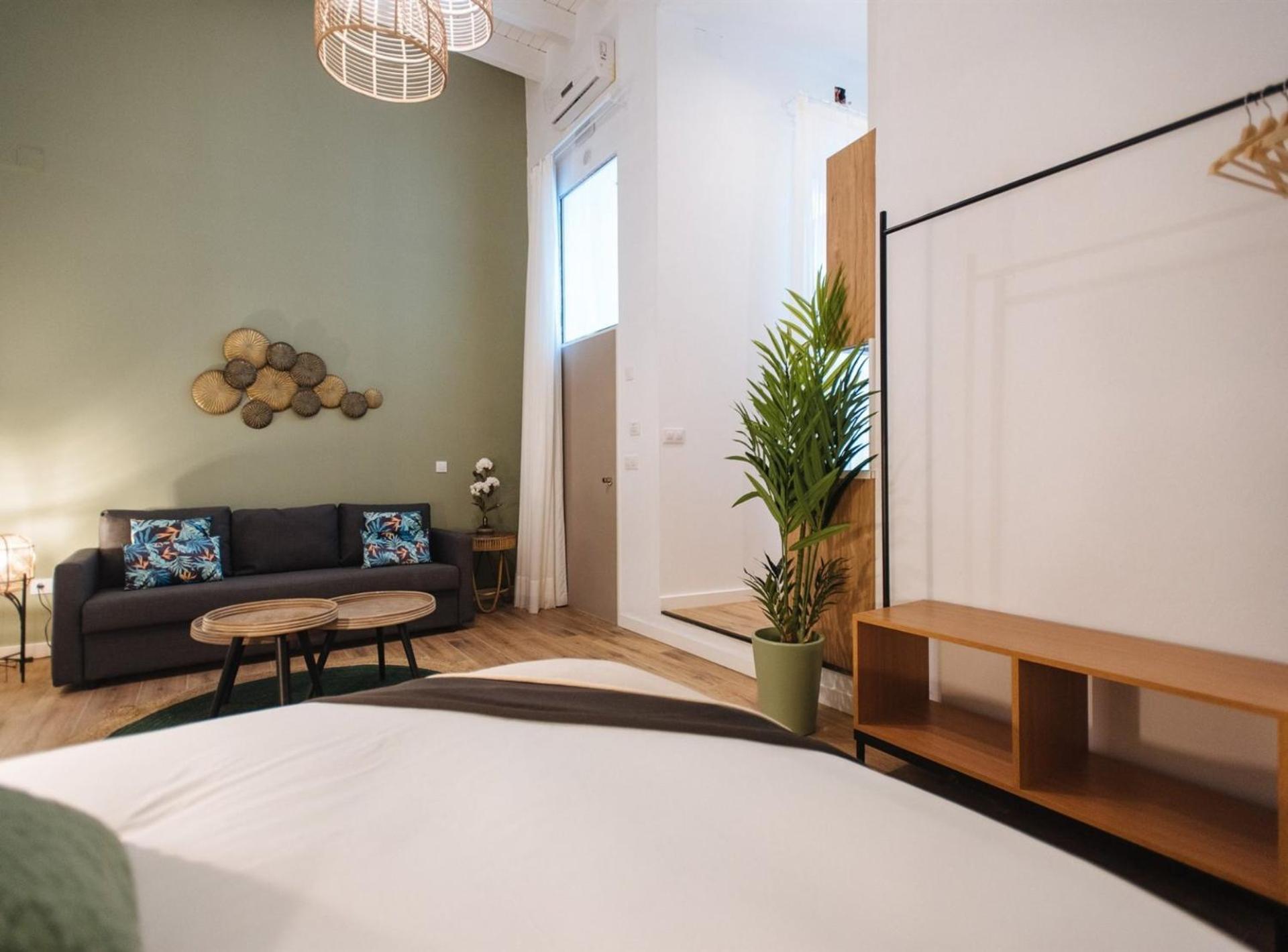 Lola De Triana Apartments Seville Room photo